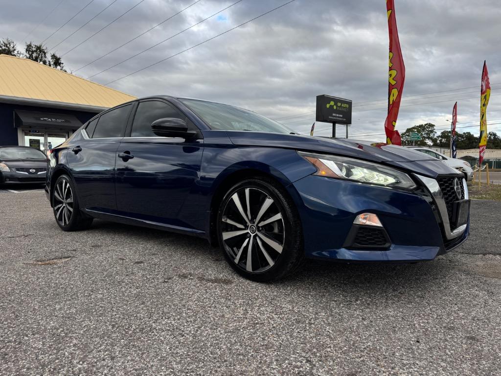 2020 Nissan Altima - $12,900