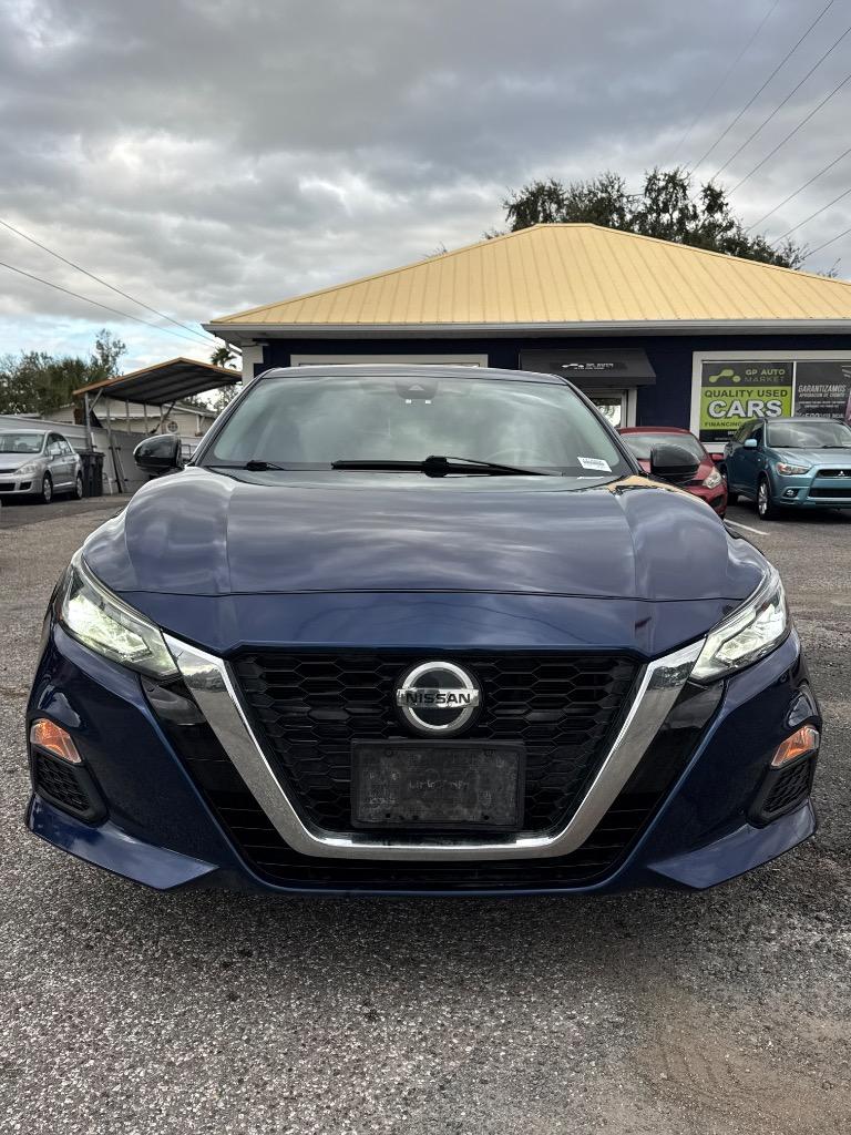 2020 Nissan Altima - $12,900