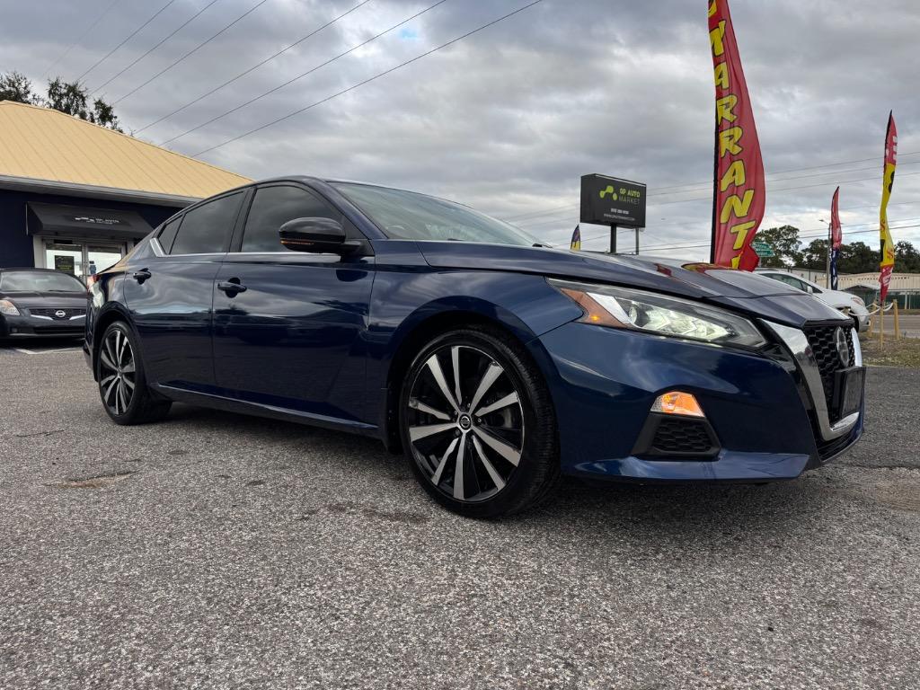 2020 Nissan Altima - $12,900