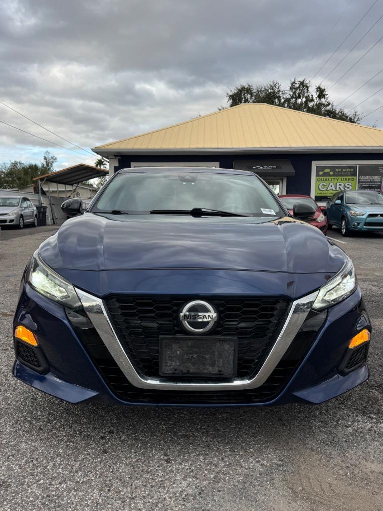 2020 Nissan Altima - $12,900
