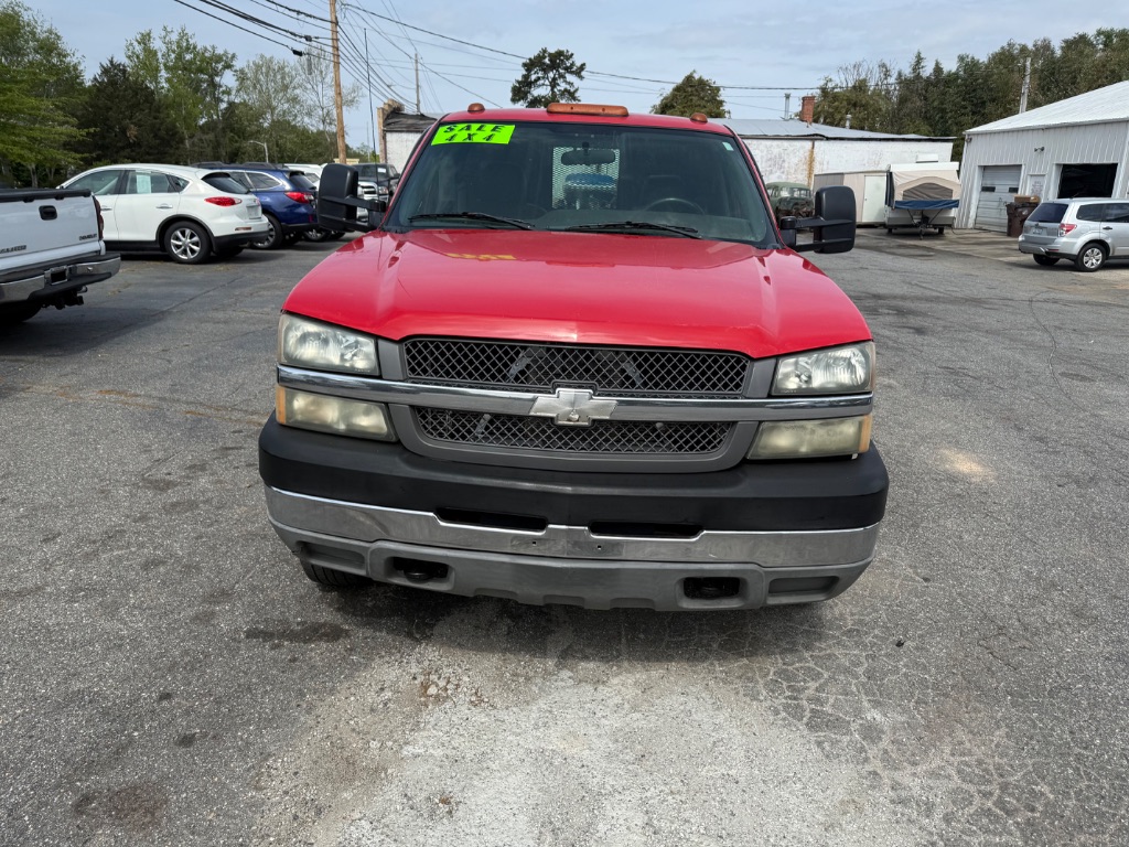 2004 Chevrolet Silverado - $9,000