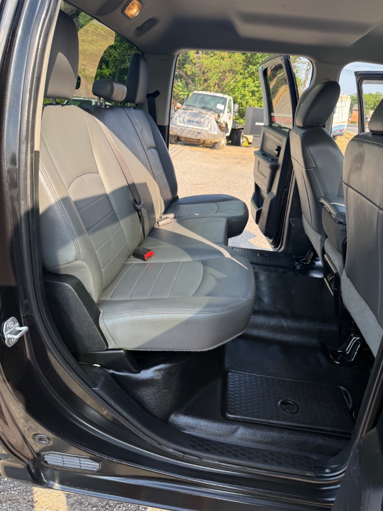 2018 Ram 2500 - $22,000