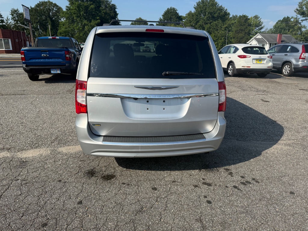 2012 Chrysler Town And Country