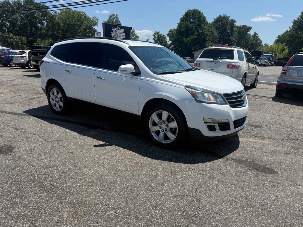2017 Chevrolet Traverse - $8,995