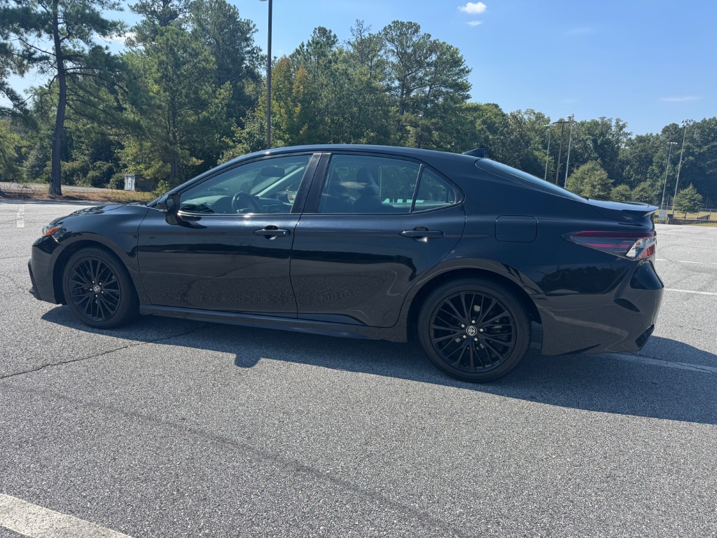 2022 Toyota Camry - $22,500