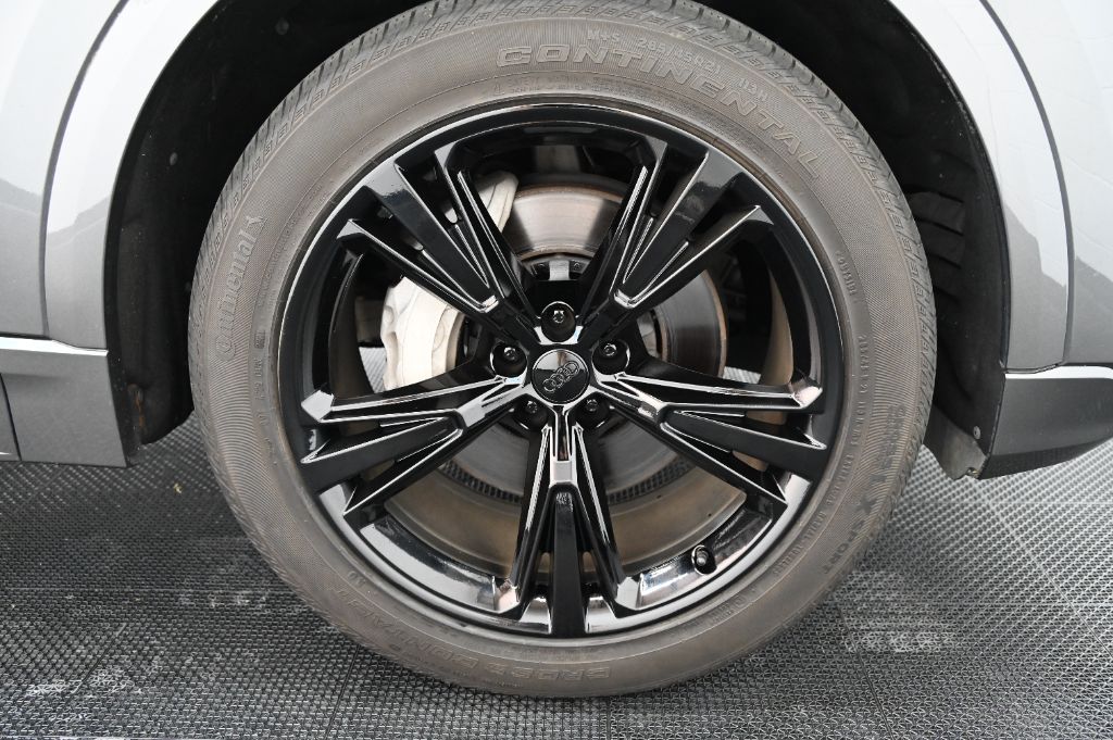 2020 Audi Q8 - $36,988