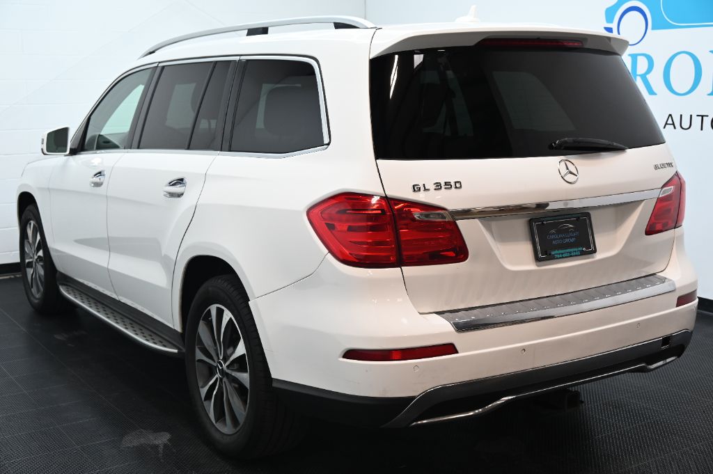 2016 Mercedes-Benz GL-Class - $11,985