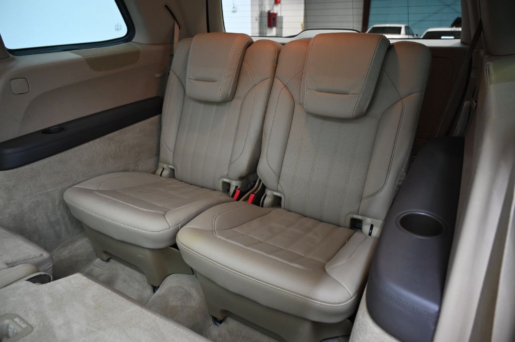 2016 Mercedes-Benz GL-Class - $11,985