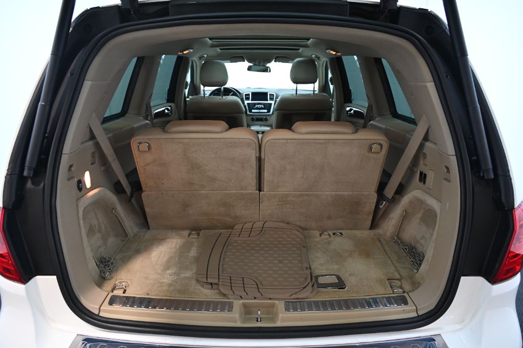 2016 Mercedes-Benz GL-Class - $11,985