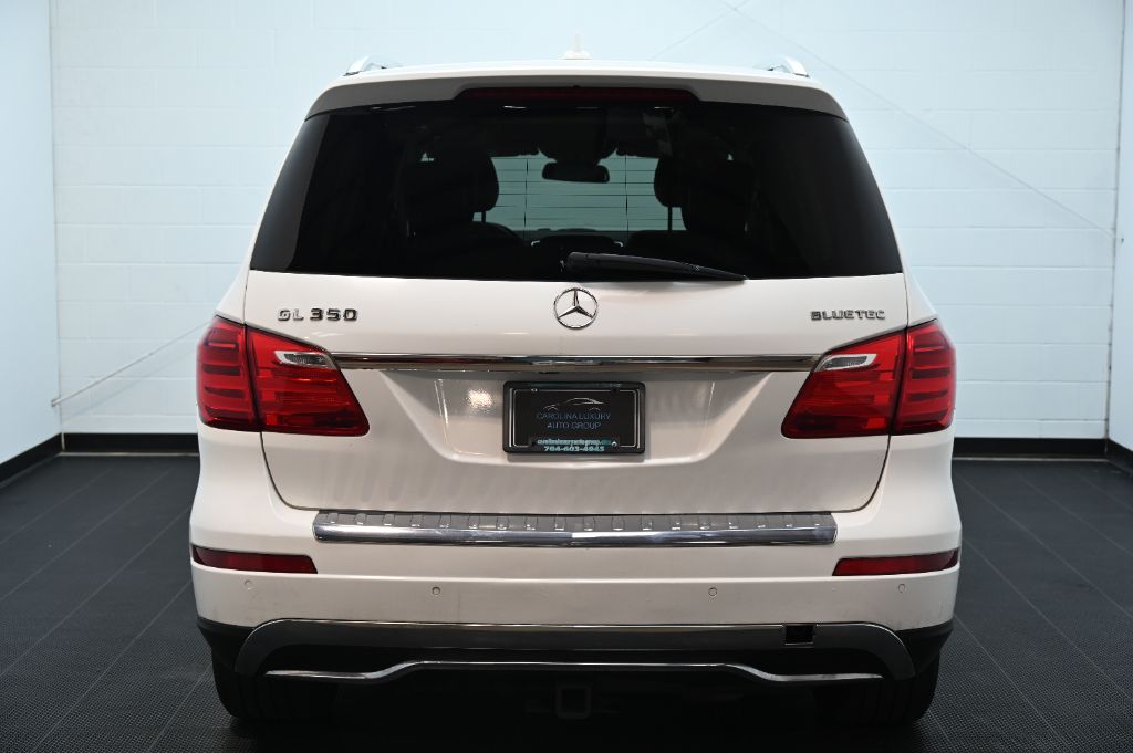 2016 Mercedes-Benz GL-Class - $11,985