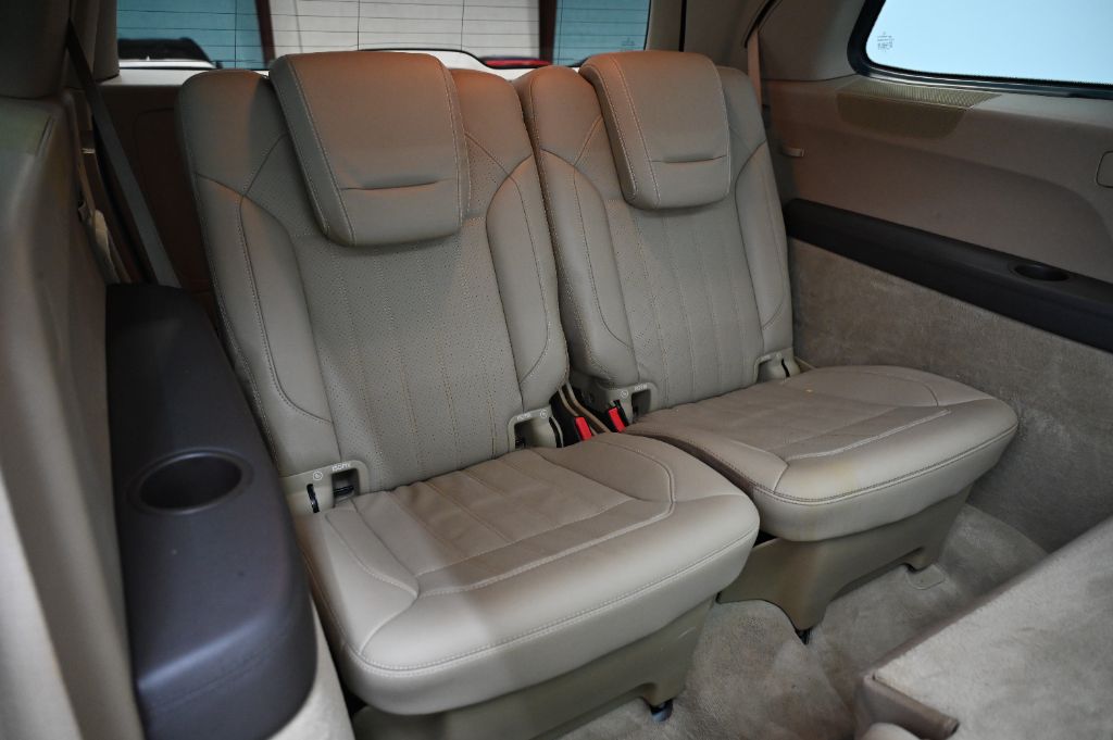 2016 Mercedes-Benz GL-Class - $11,985