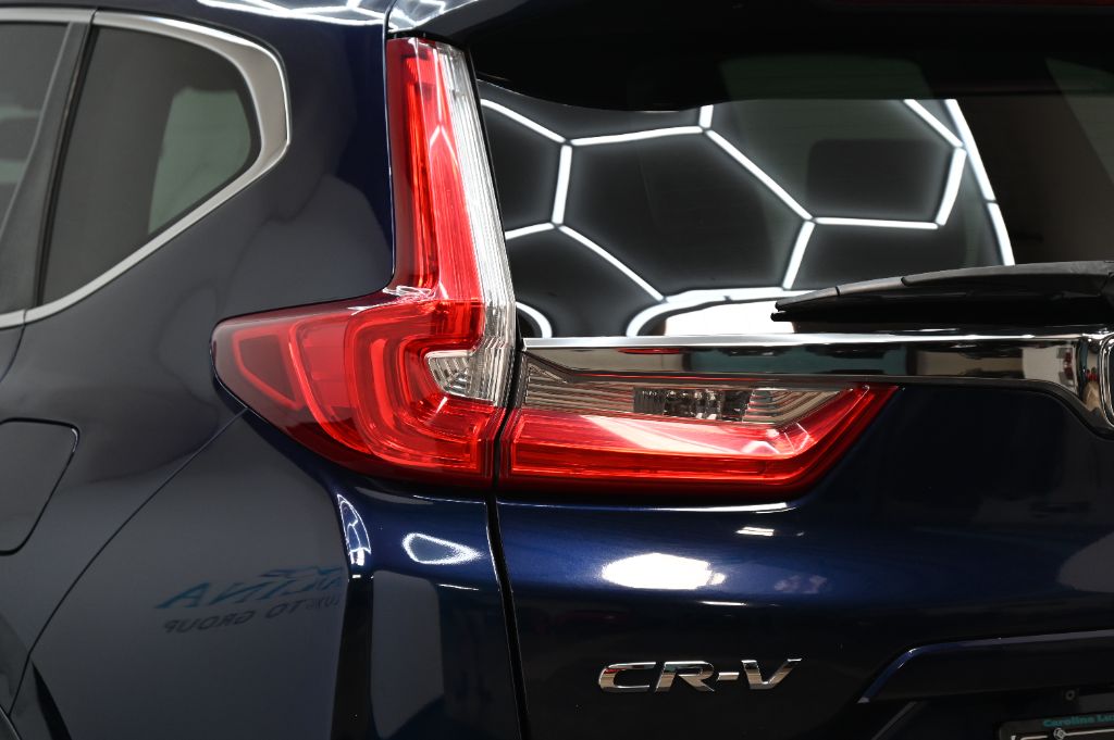 2017 Honda CR-V - $14,988