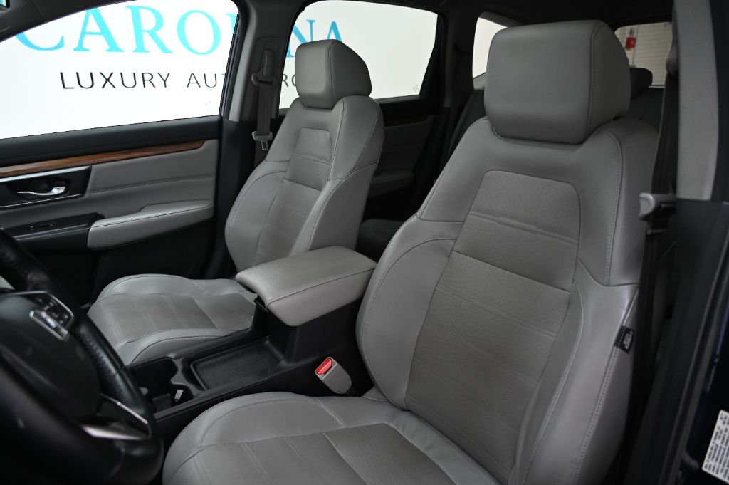 2017 Honda CR-V - $14,988