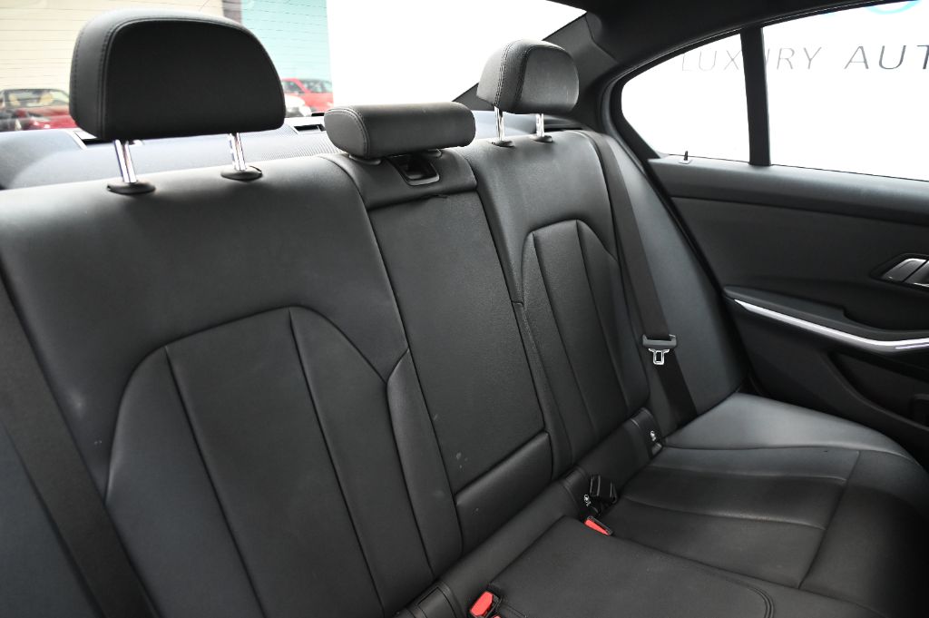 2020 BMW 3 Series - $31,990