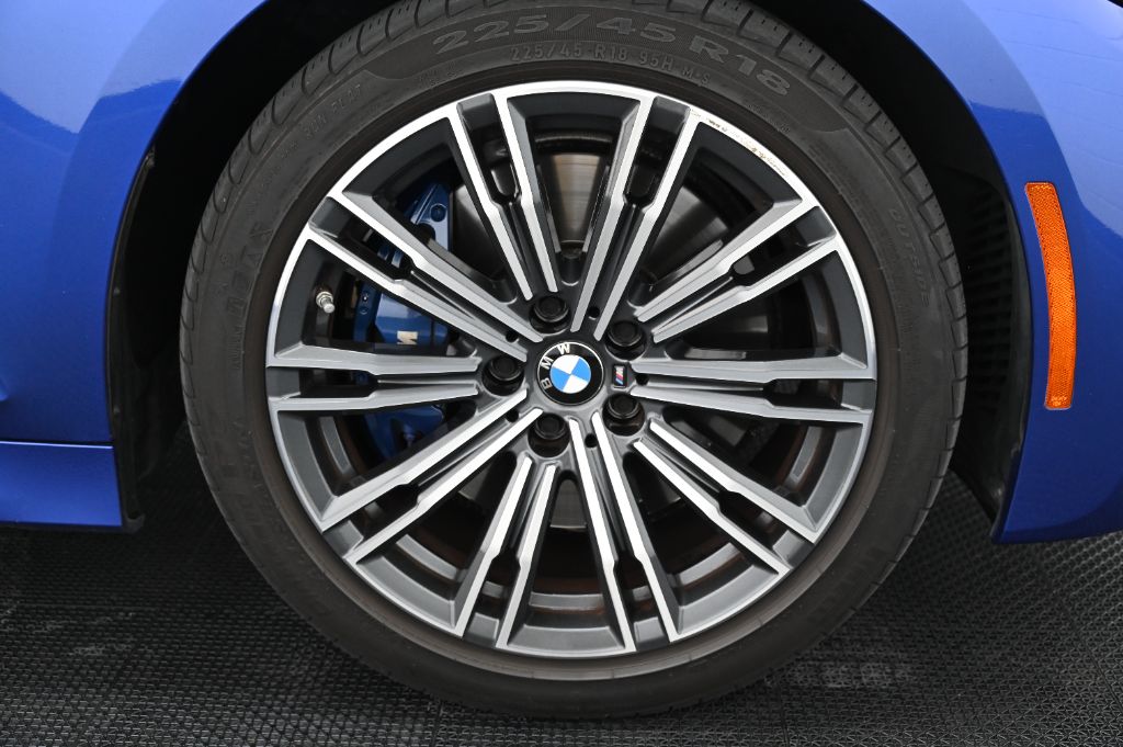 2020 BMW 3 Series - $31,990