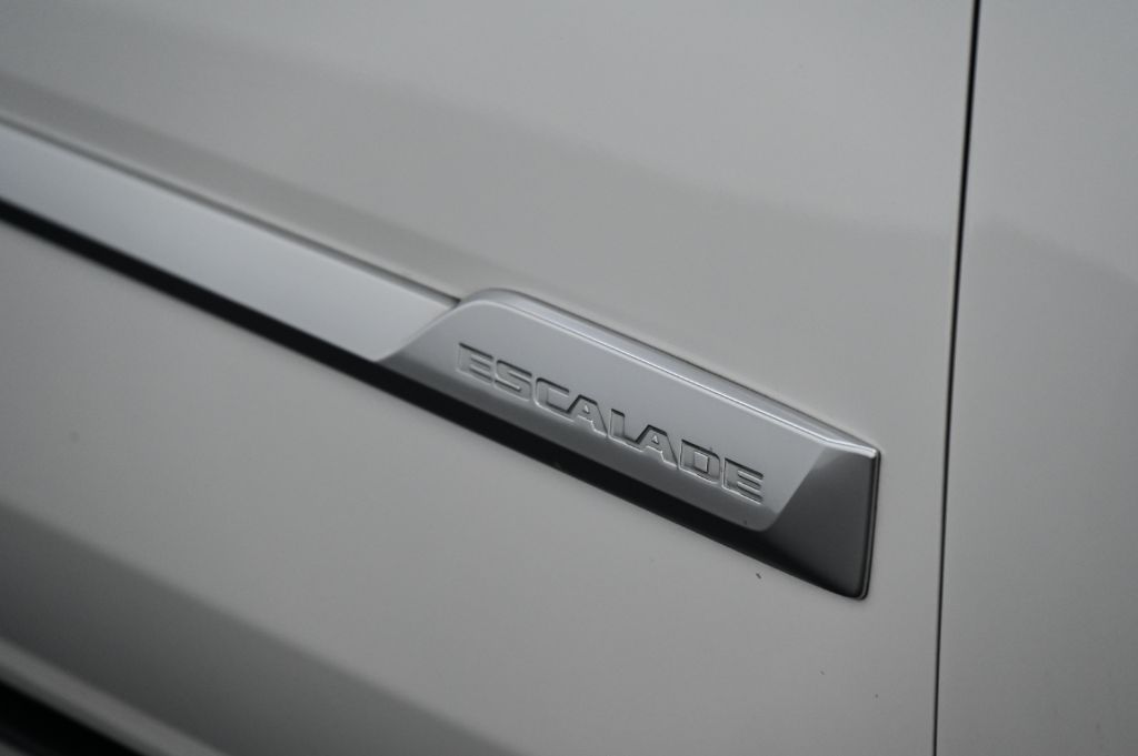 2018 Cadillac Escalade - $38,330