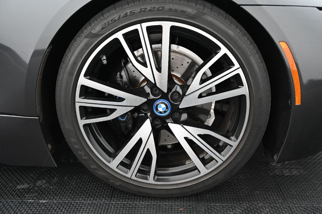 2016 BMW i8 - $41,888