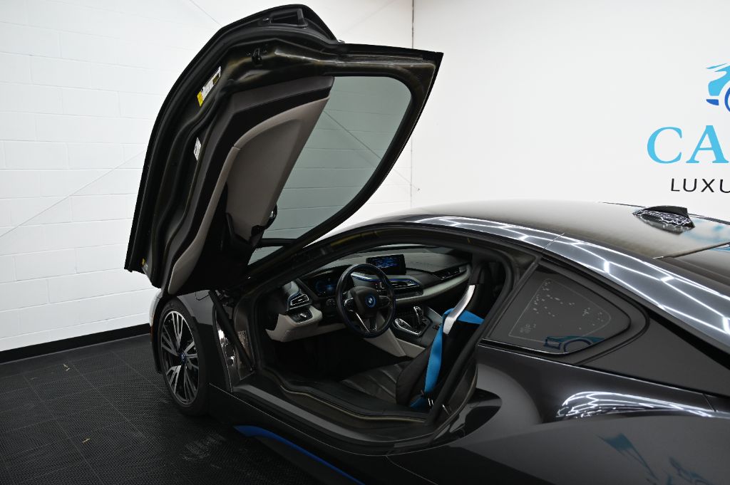 2016 BMW i8 - $41,888