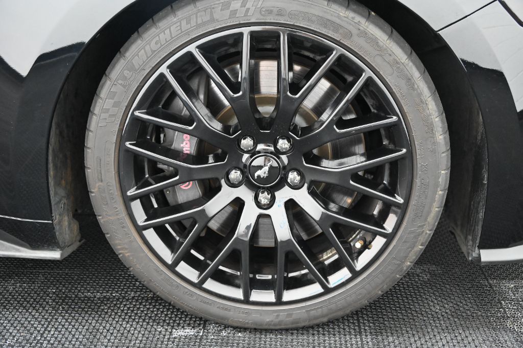 2020 Ford Mustang - $42,741
