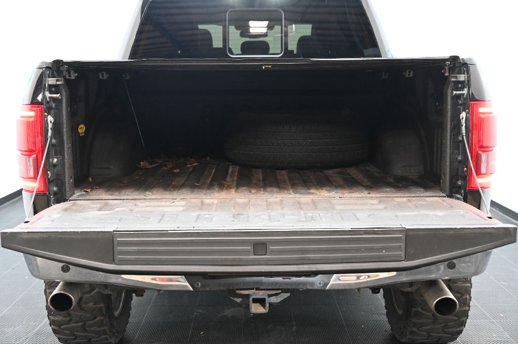 2016 Ford F-150 - $29,988