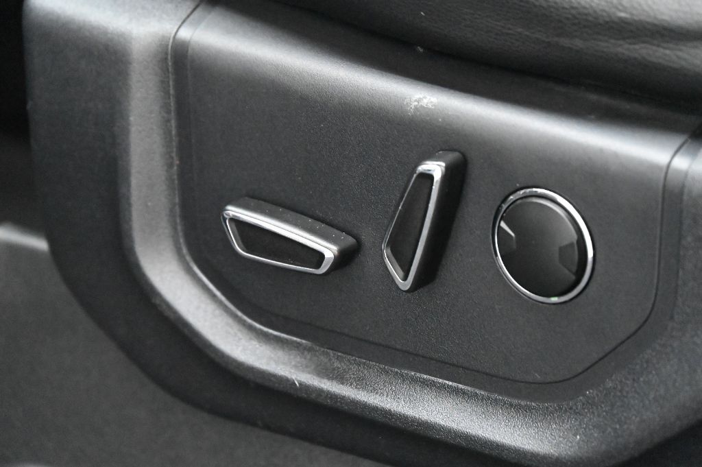 2016 Ford F-150 - $29,988
