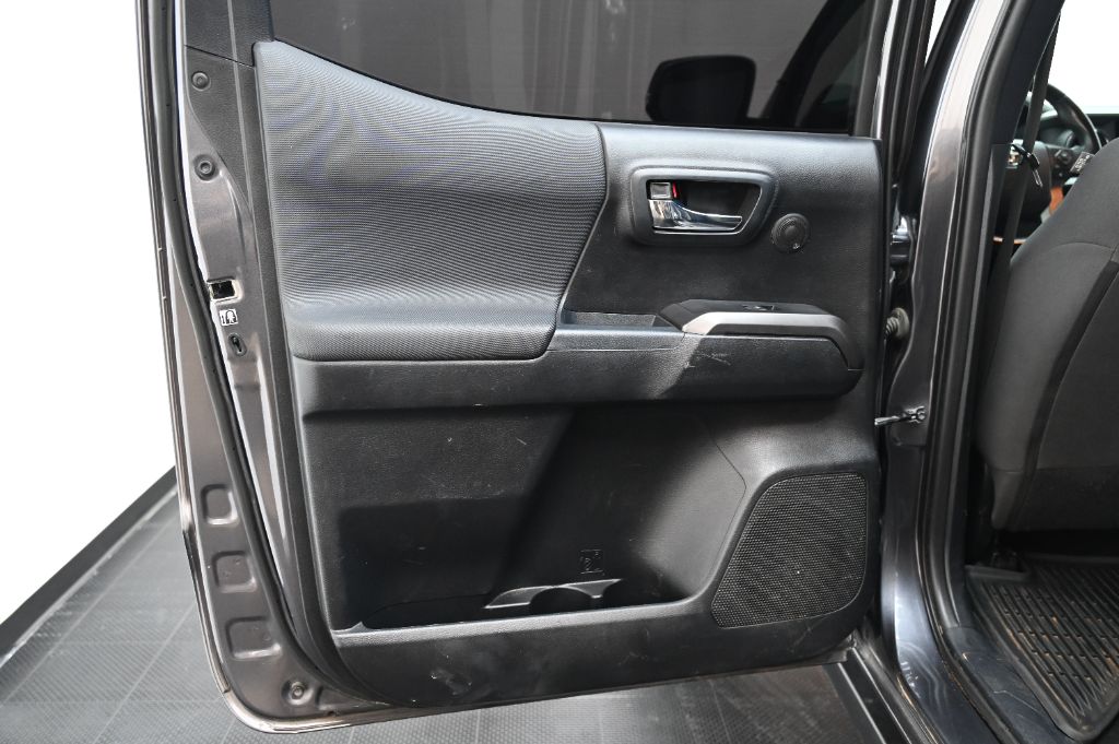 2017 Toyota Tacoma - $29,988
