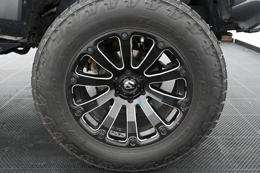 2017 Toyota Tacoma - $29,988