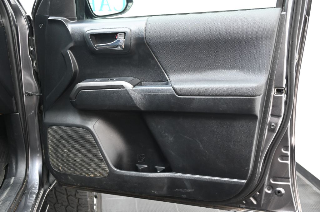 2017 Toyota Tacoma - $29,988