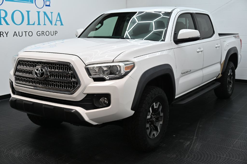 2016 Toyota Tacoma - $28,988