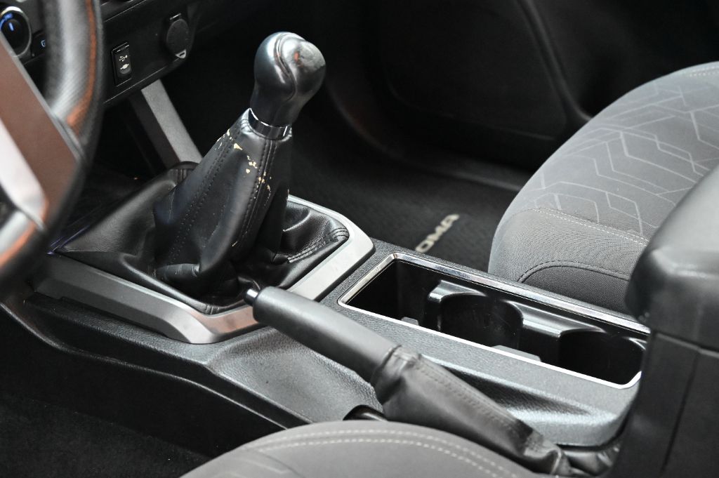 2016 Toyota Tacoma - $28,988
