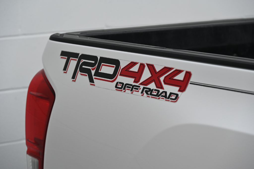 2016 Toyota Tacoma - $28,988