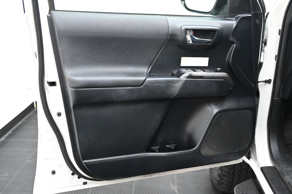 2016 Toyota Tacoma - $28,988