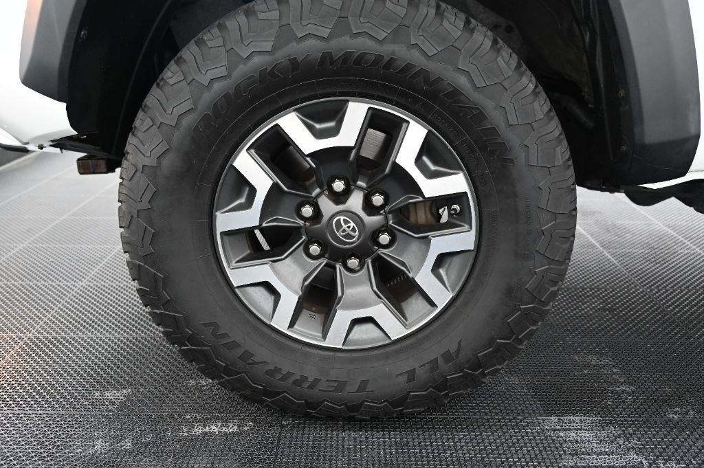 2016 Toyota Tacoma - $28,988