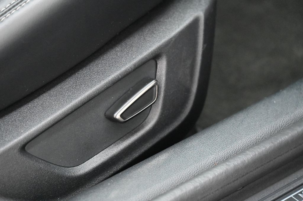2016 Ford Mustang - $49,988