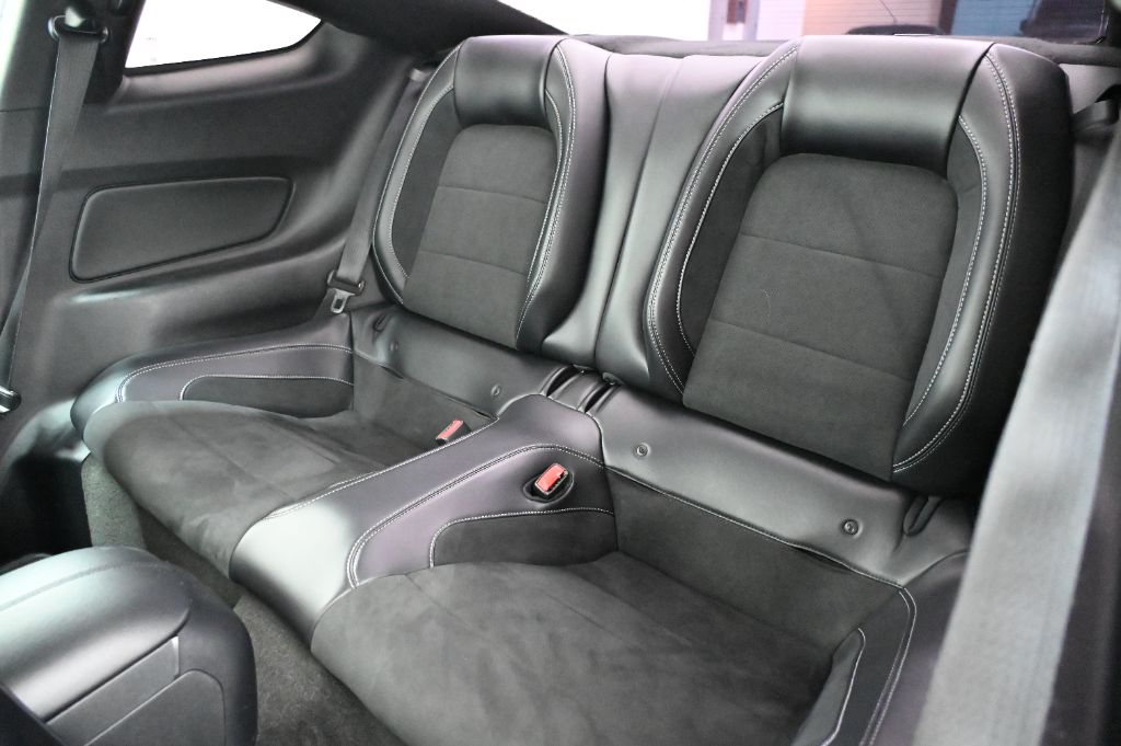 2016 Ford Mustang - $49,988
