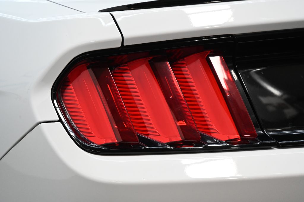 2016 Ford Mustang - $49,988