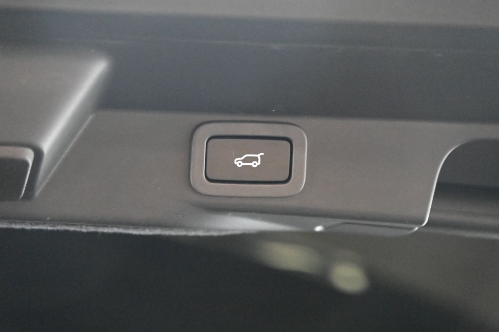 2019 Land Rover Range Rover Sport - $33,988
