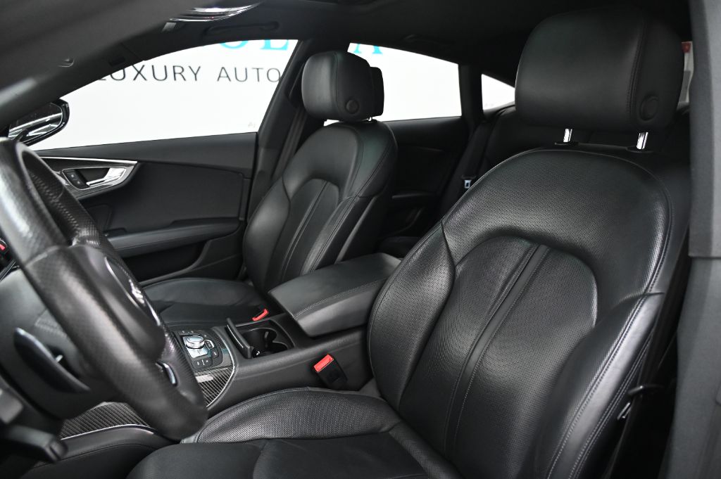 2016 Audi RS 7 - $40,988