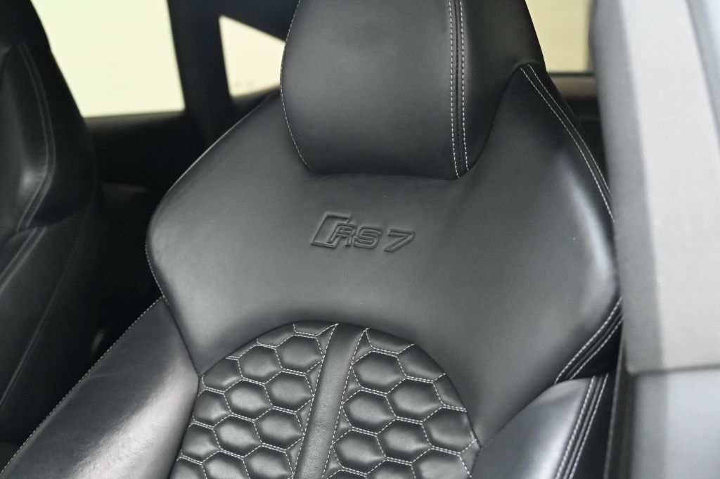 2016 Audi RS 7 - $36,988