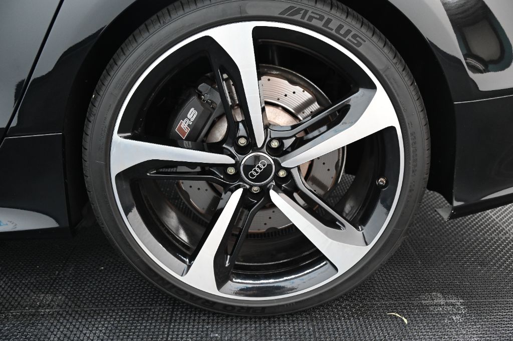 2016 Audi RS 7 - $36,988