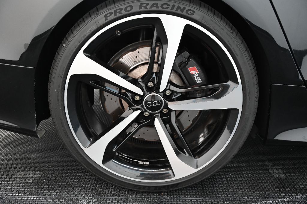 2016 Audi RS 7 - $36,988