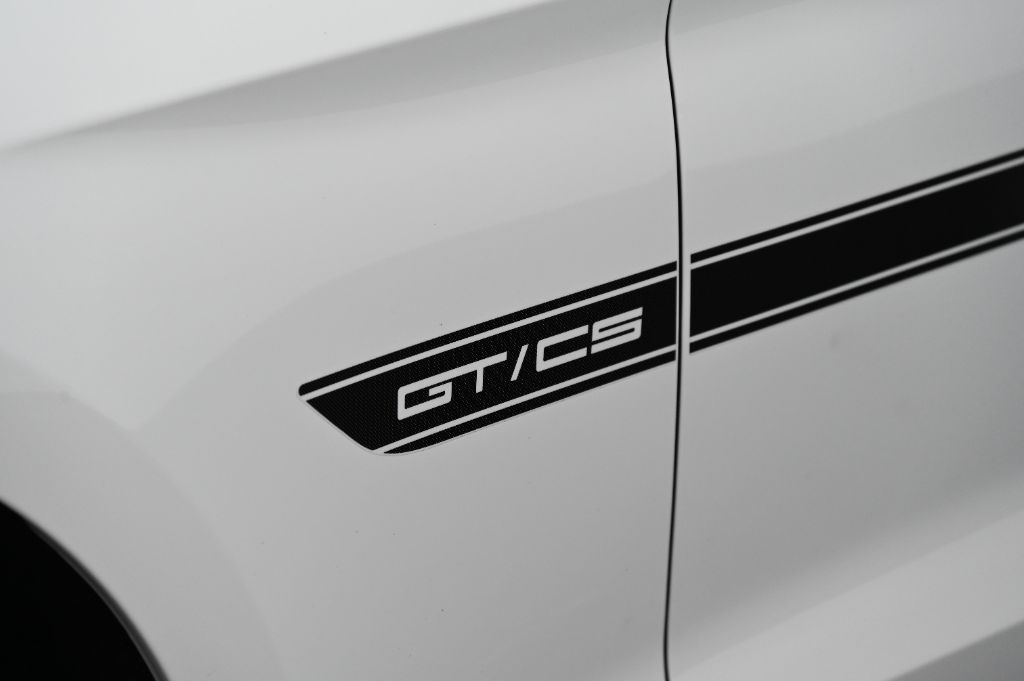 2019 Ford Mustang - $29,202
