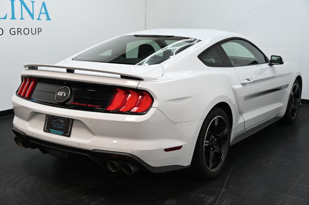 2019 Ford Mustang - $29,202
