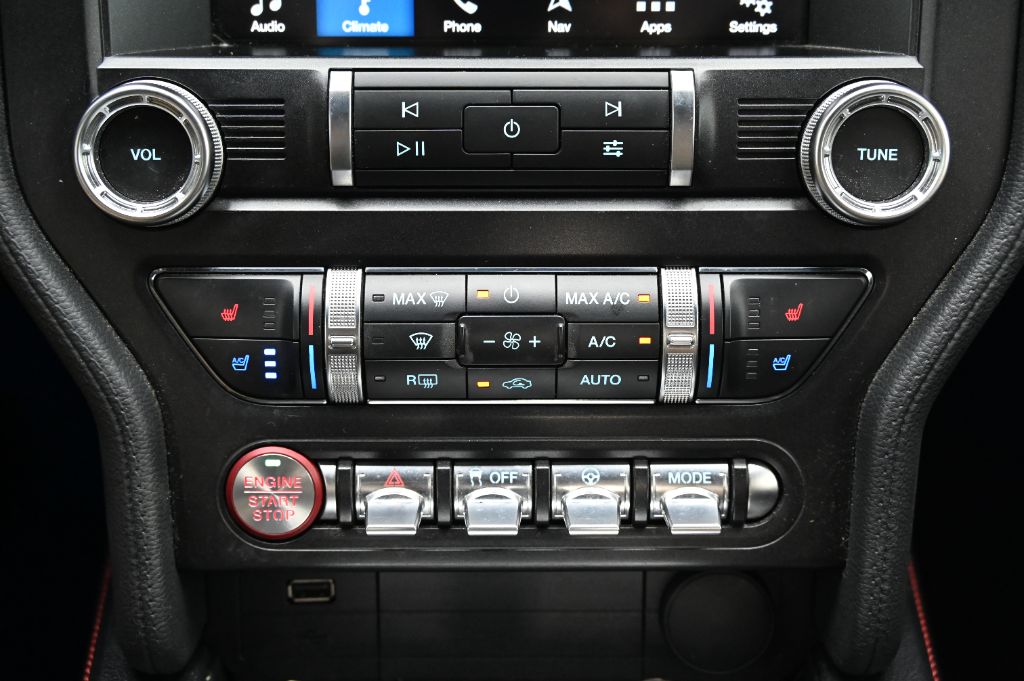 2019 Ford Mustang - $29,202