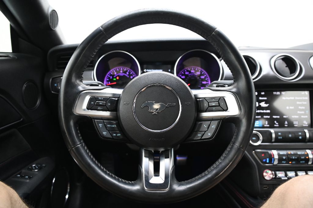 2019 Ford Mustang - $29,202
