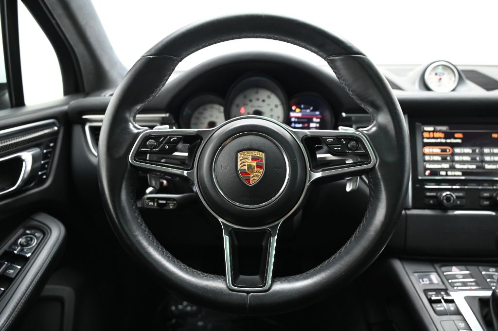 2016 Porsche Macan - $29,988