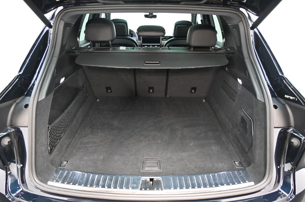 2023 Porsche Cayenne - $53,988