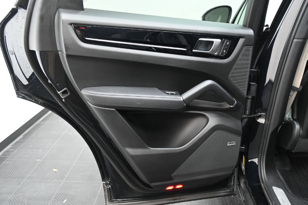 2023 Porsche Cayenne - $53,988