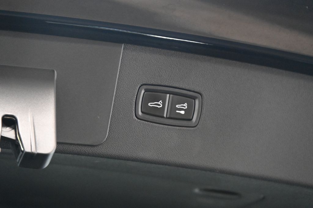 2023 Porsche Cayenne - $53,988