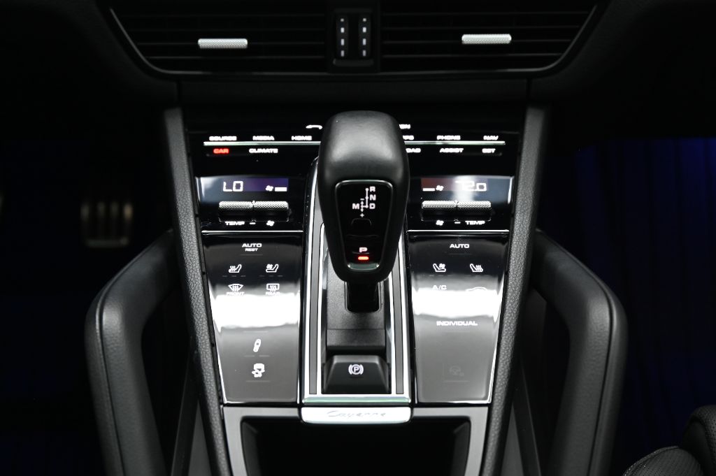 2023 Porsche Cayenne - $53,988
